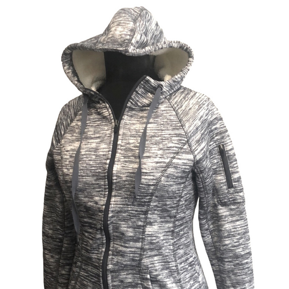 Reebok Cozy Jacket/Sweater Hoodie - Picture 6 of 13